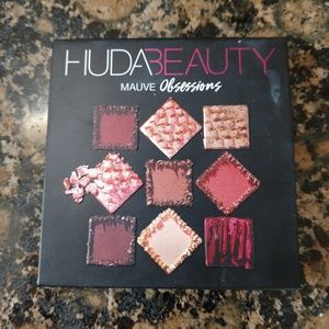 Huda Beauty - mauve obsessions